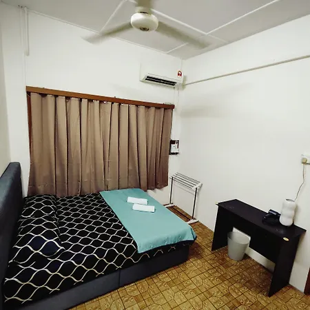 Cheras Landed Homestay 4Br - 10Pax - Mrt Suntex Exterior photo